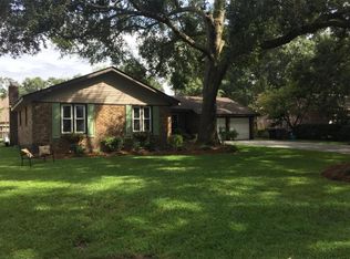 1011 Yeamans Hall Rd, Hanahan, SC 29410