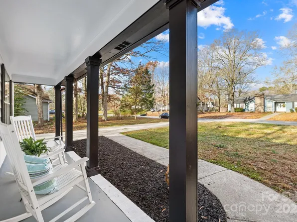 6306 Fox Hunt Rd, Indian Trail, NC 28079