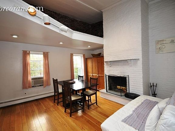 4th image of 55 Joralemon St #3