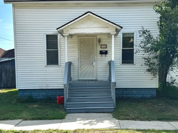 1382 Park St, Muskegon, MI 49441