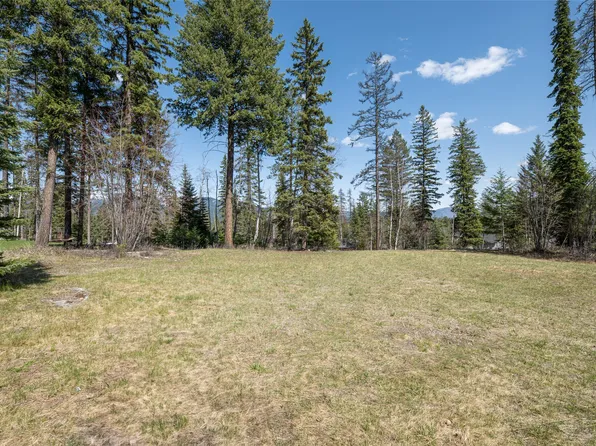 5 Merganser Ct, Whitefish, MT 59937
