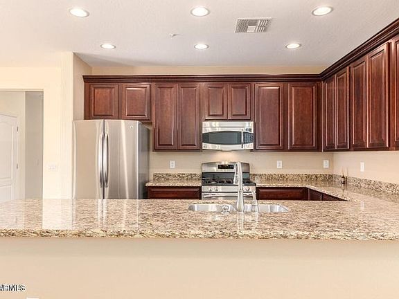 3rd image of 7393 W Palo Brea Ln