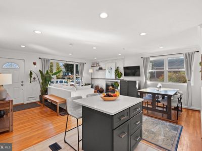 2114 N Early St, Alexandria, VA, 22302