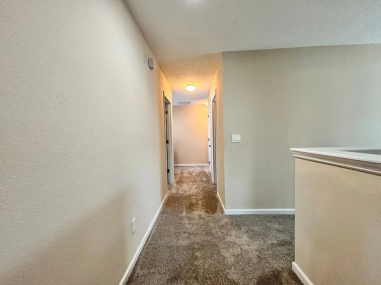 850 Quiet Stone Ln — Photo 32