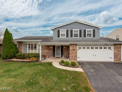 435 Monticello Ave, Westmont, IL, 60559