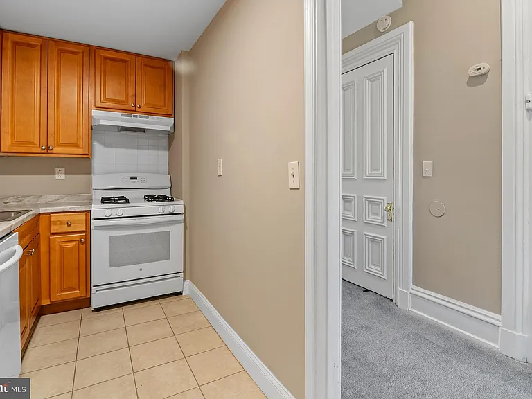 919 Saint Paul St #1 — Photo 11