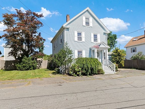 4th image of 18 Hardy St