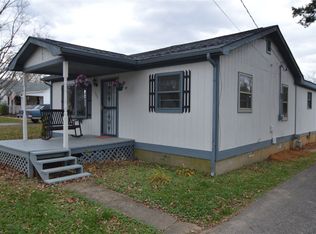 502 Millcreek Rd, Radcliff, KY 40160