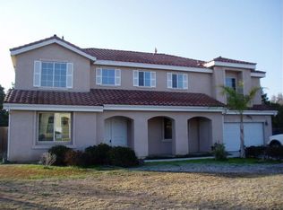 2568 Rall Ave, Clovis, CA 93611