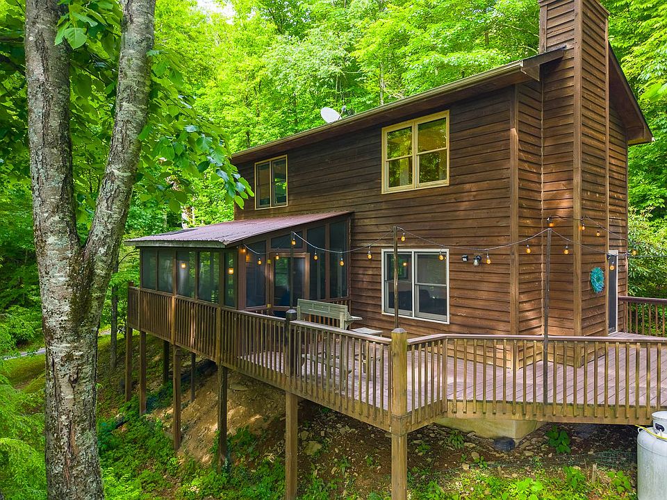1st image of 903 Plott Balsam Rd