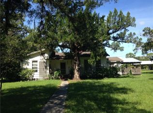 2460 E Osceola Rd, Geneva, FL 32732