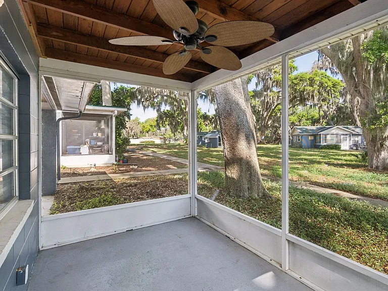 5723 E Harbor Dr — Photo 9
