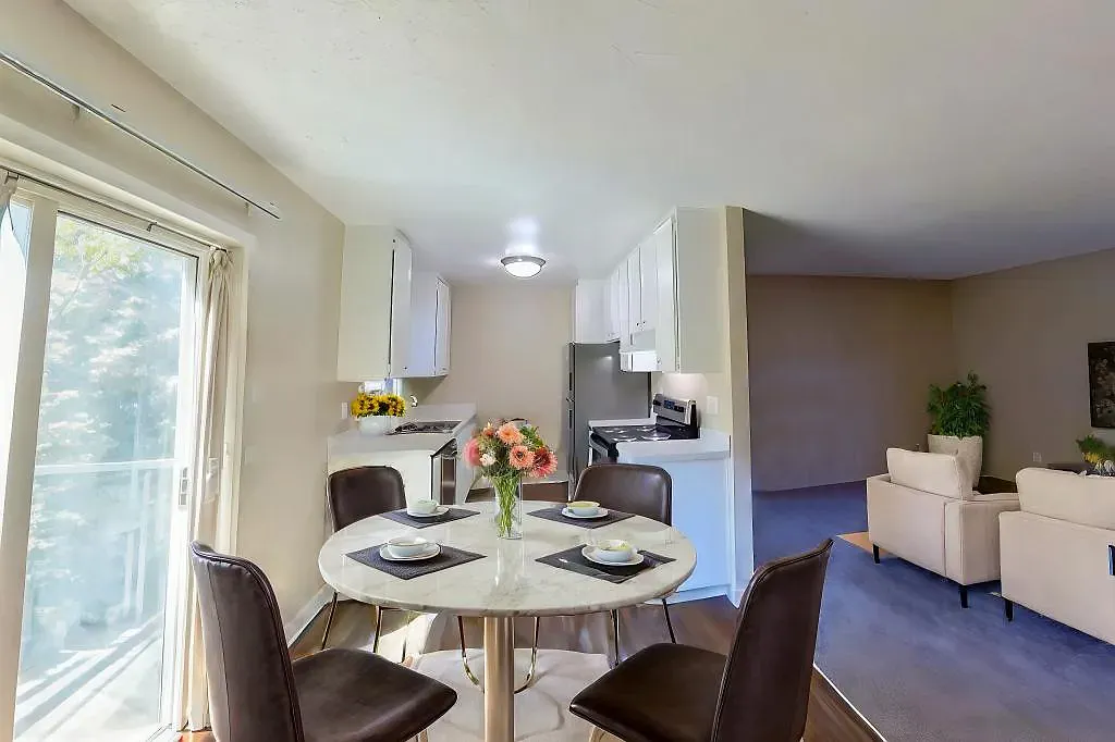 9770 Carlton Hills Blvd — Photo 3