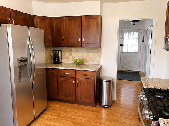 5th image of 269 Shadybrook Ln
