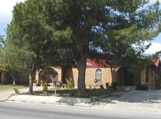 887 N Bibb Ave, Eagle Pass, TX 78852