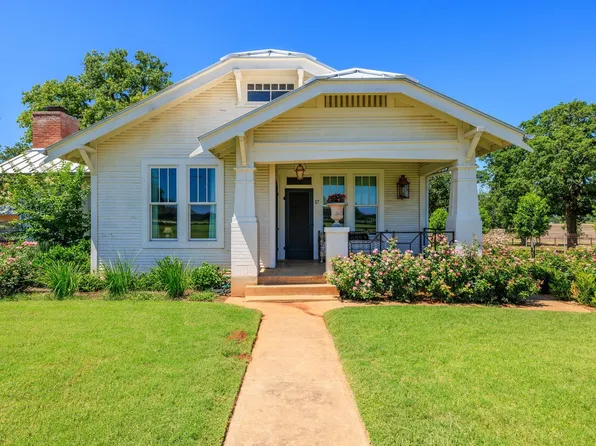 17 Dusty Farm Ln, Fredericksburg, TX 78624