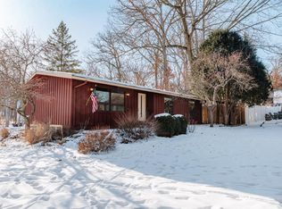 770 Odsila WAY, Fontana, WI 53125