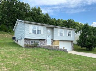 4720 Land Rush Dr, House Springs, MO 63051