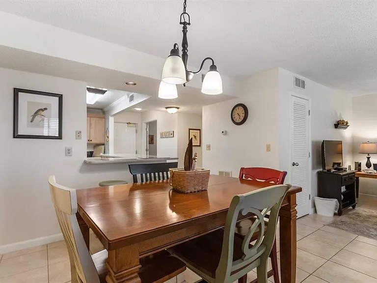 1515 Pinellas Bayway #C-31 — Photo 13