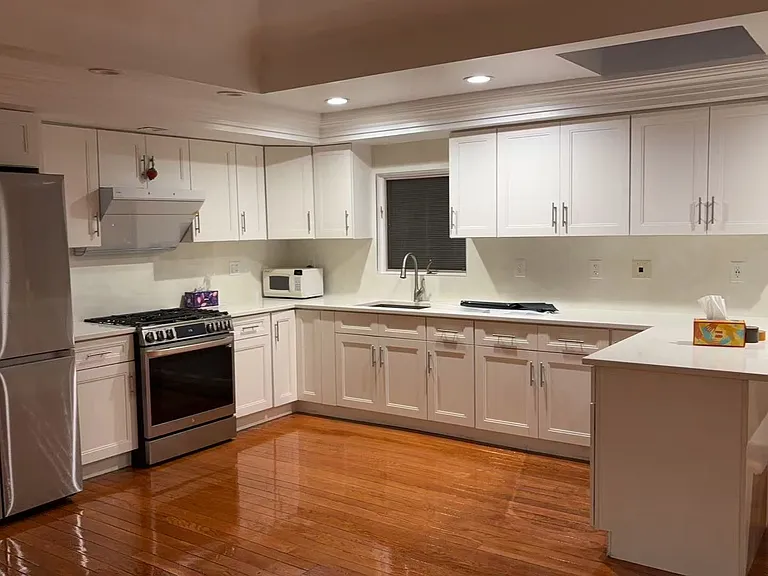 225 Arlene St #2 — Photo 4