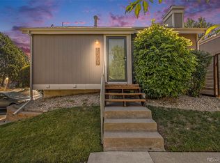 3810 S Genoa Cir UNIT B, Aurora, CO 80013