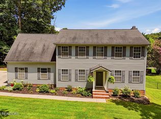 1534 Meeting House Rd, Knoxville, TN 37931
