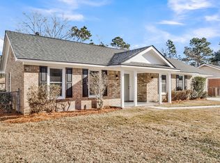 225 Longleaf Rd, Summerville, SC 29486