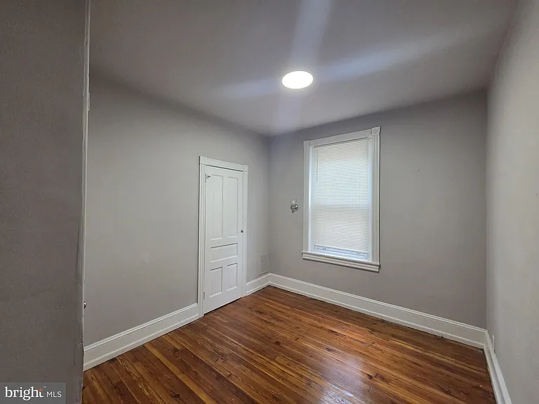 5109 Knox St — Photo 17
