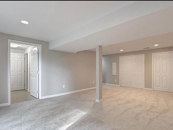 2nd image of 9374 Tartan View Dr