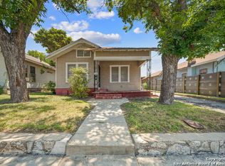 906 S Gevers St, San Antonio, TX 78210