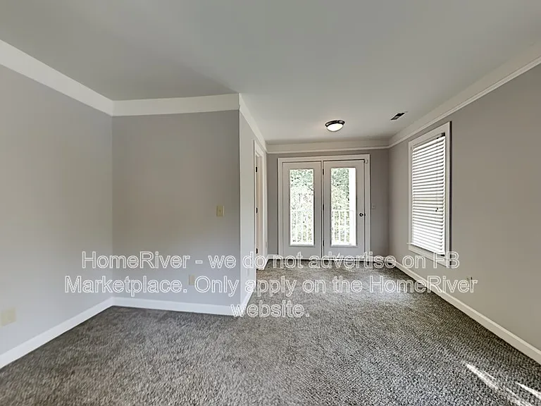 313 Brook Hollow Dr — Photo 8