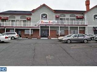 3180 Grant Ave, Philadelphia, PA 19114