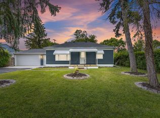 23030 Masonic Blvd, Saint Clair Shores, MI 48082