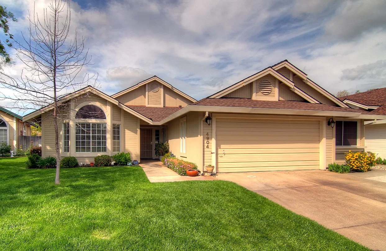 4904 Meadow Pass Way photo 1