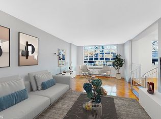 150 Greenway Ter APT 12, Forest Hills, NY 11375