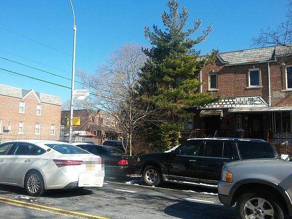 3rd image of 4531 Bedford Ave