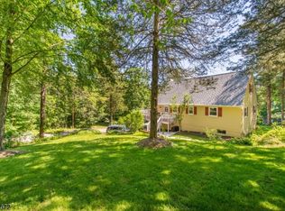 15 Cedar Ter W, Glenwood, NJ 07418
