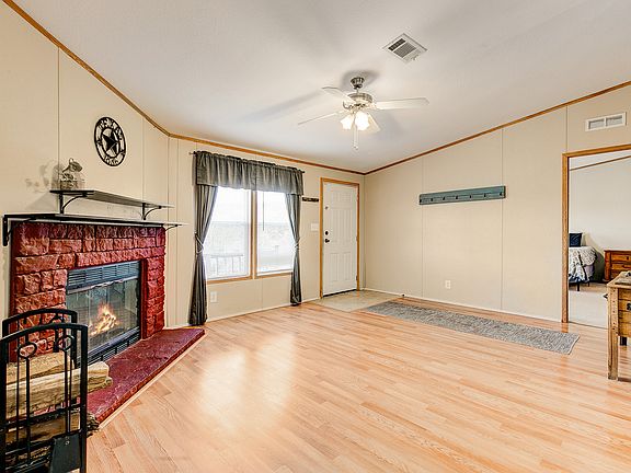 5th image of 129 Denton Heights Ln