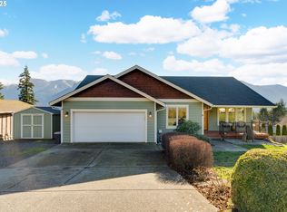 42 Redwood St, Carson, WA 98610