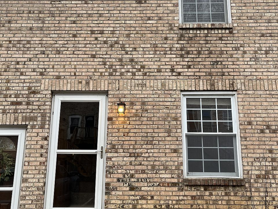 1st image of 27 N East St