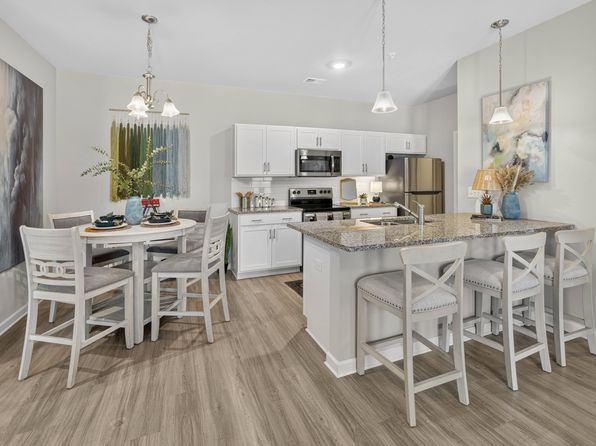 1005 Sonoran Cir #12302