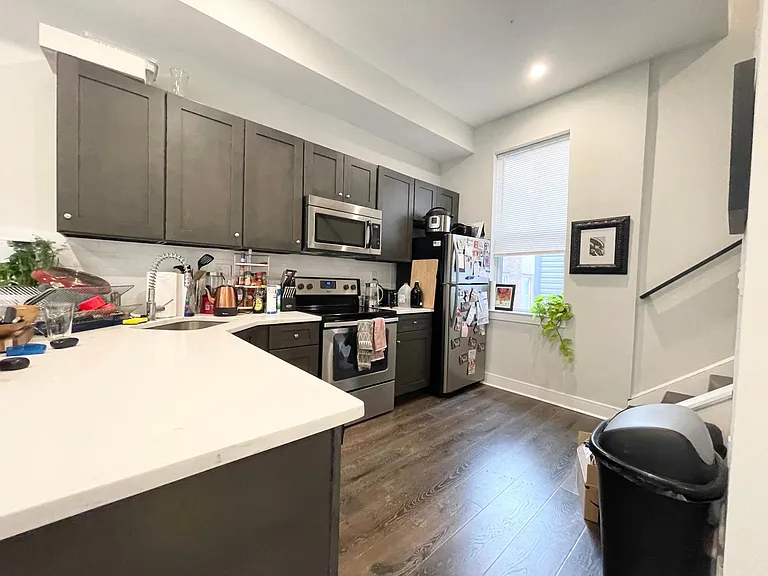 1229 N Franklin St #3 — Photo 11