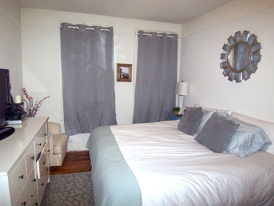 1st image of 3112 34th St APT 3F