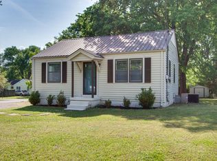 1808 Parkway Ave, Columbia, TN 38401