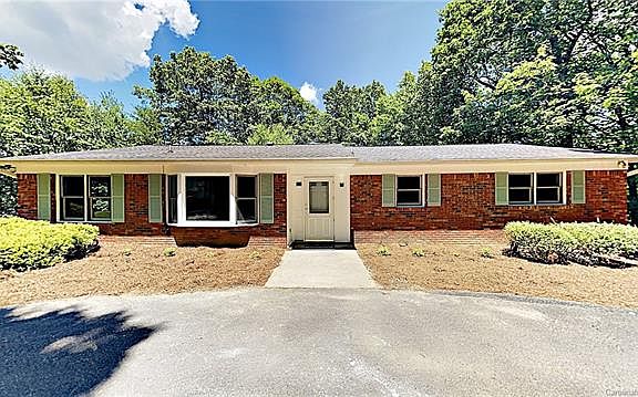 2nd image of 715 Dawnwood Ln