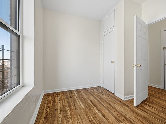 4th image of 215 W 116th St APT 7F