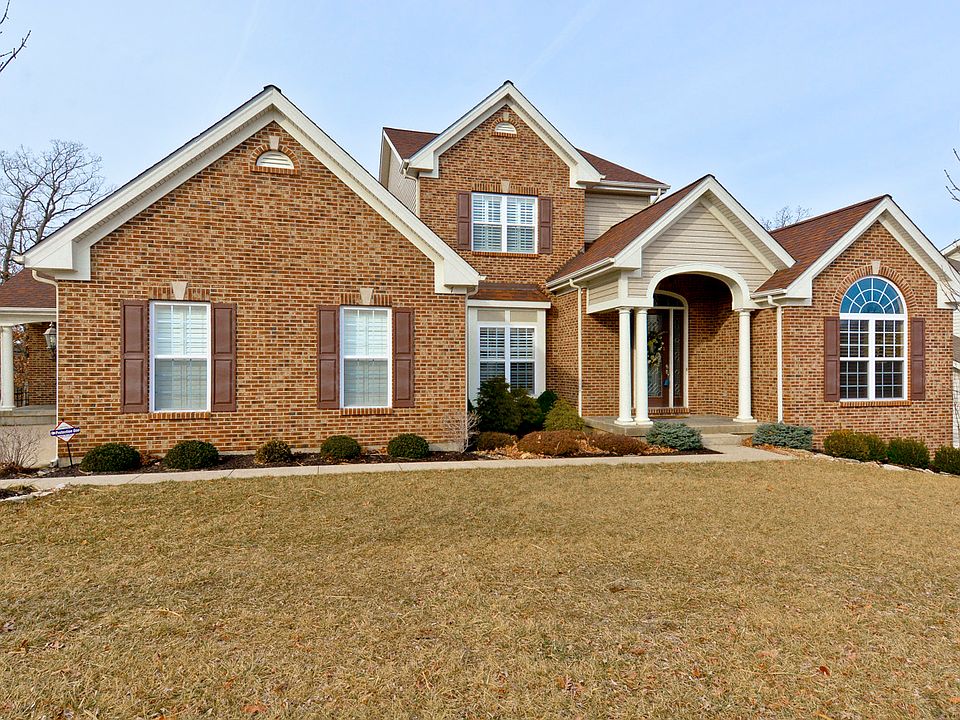 1st image of 7 Woodcliff Heights Ct