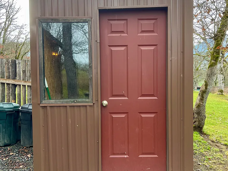425 Holmstead Rd — Photo 15