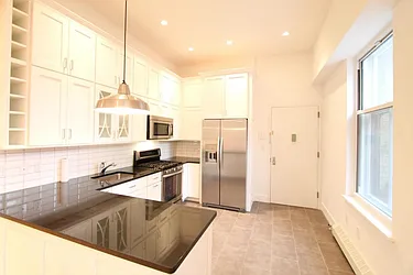 Rented by Level Group