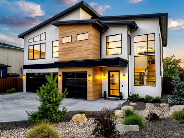 2057 S Toluka Way, Boise, ID 83712